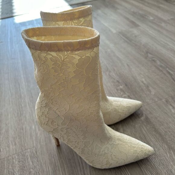 Lulu’s Lace Boots - Picture 9 of 9